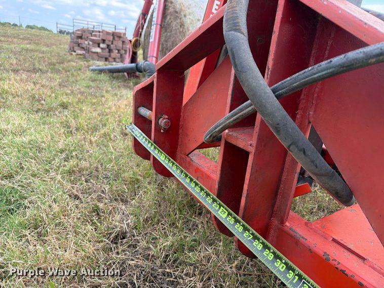 image for item EX4332 Wheatheart hydraulic post driver