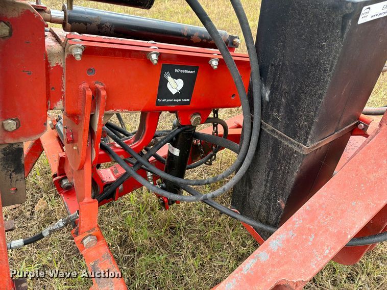 image for item EX4332 Wheatheart hydraulic post driver