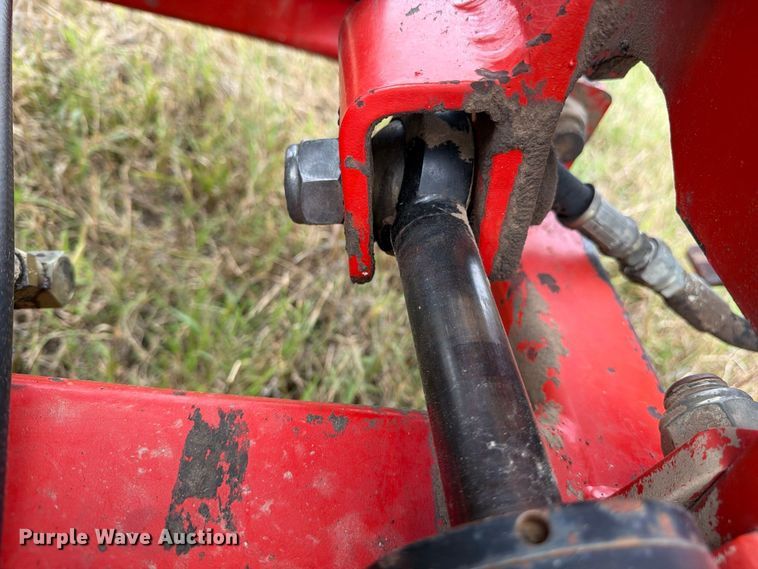 image for item EX4332 Wheatheart hydraulic post driver