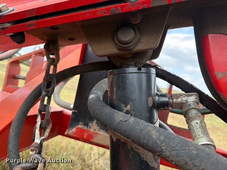 image for item EX4332 Wheatheart hydraulic post driver