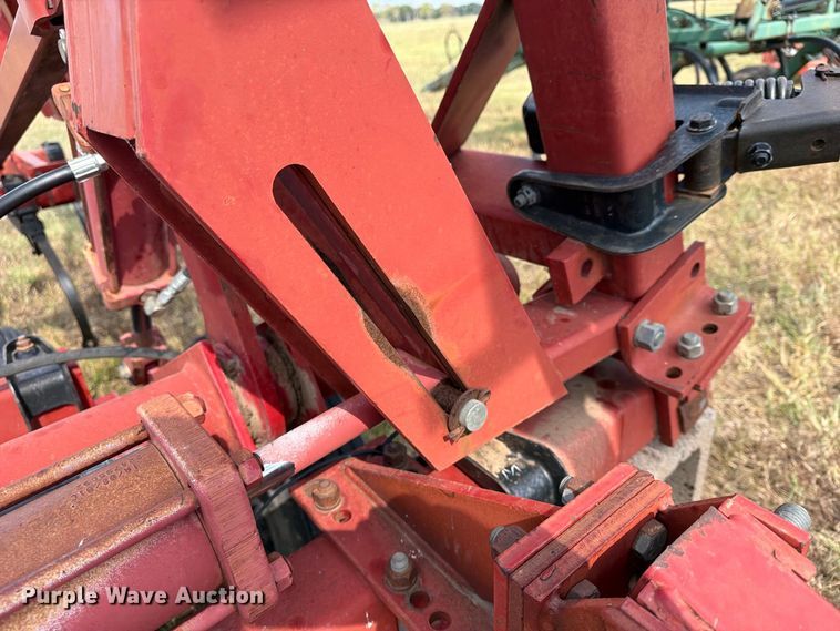 image for item EX4334 Case 5800/4300 field cultivator