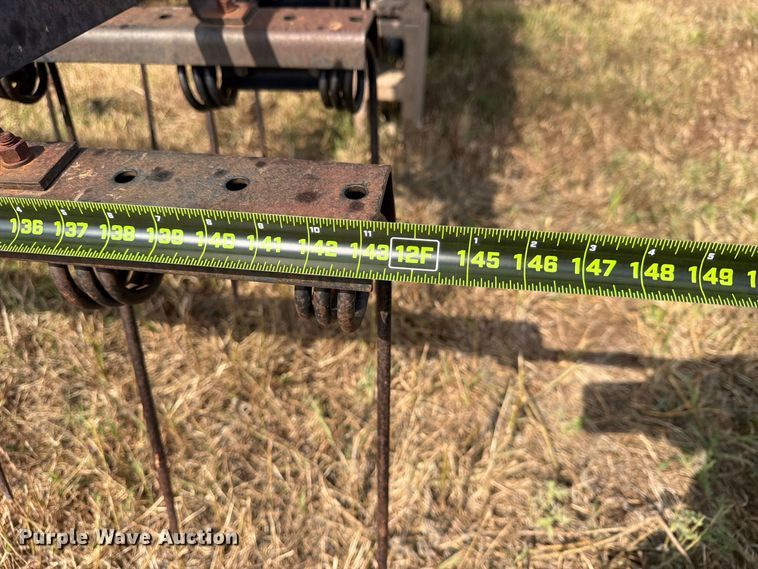 image for item EX4334 Case 5800/4300 field cultivator
