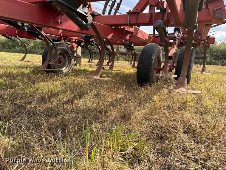 image for item EX4334 Case 5800/4300 field cultivator