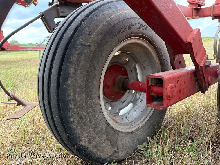 image for item EX4334 Case 5800/4300 field cultivator