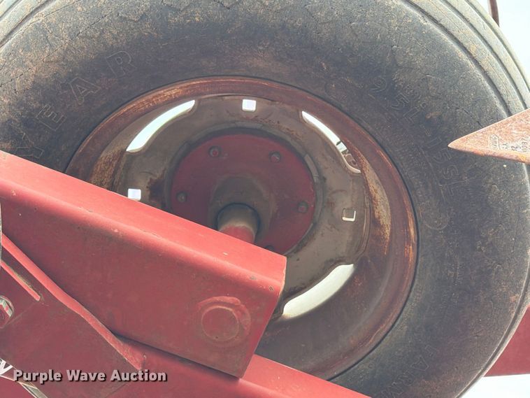 image for item EX4334 Case 5800/4300 field cultivator