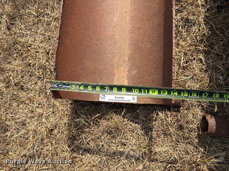 image for item EX4336 (4) feed troughs 