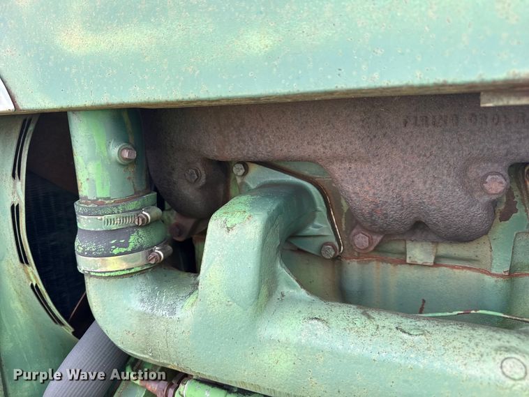 image for item FB6951 John Deere tractor