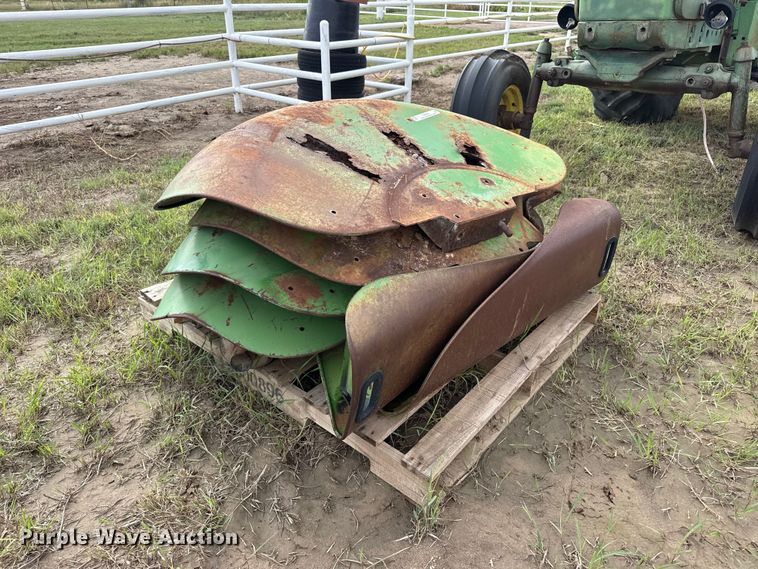 (6) John Deere fenders