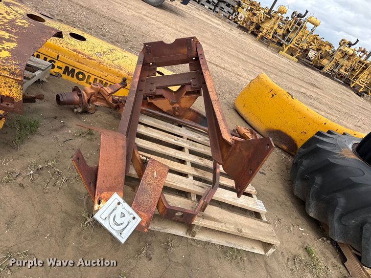 image for item FB6953 Minneapolis Moline G705 