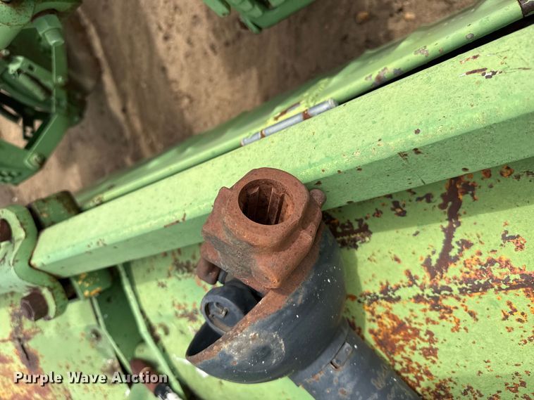 image for item FB6956 John Deere planter