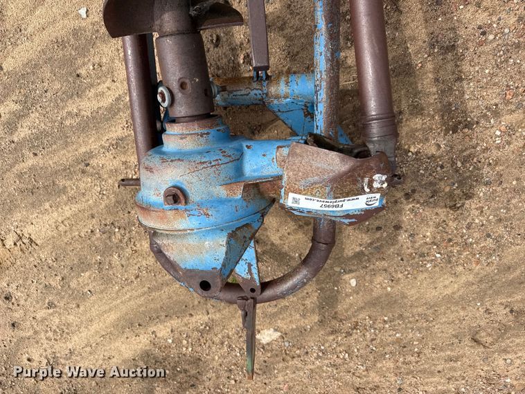 image for item FB6957 Auger