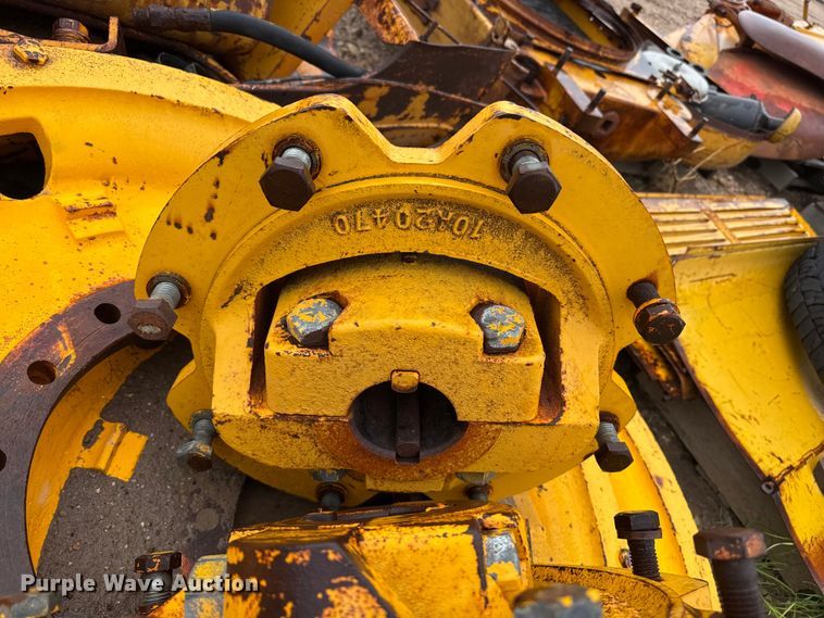 image for item FB6959 Minneapolis Moline hubs and inner wheels
