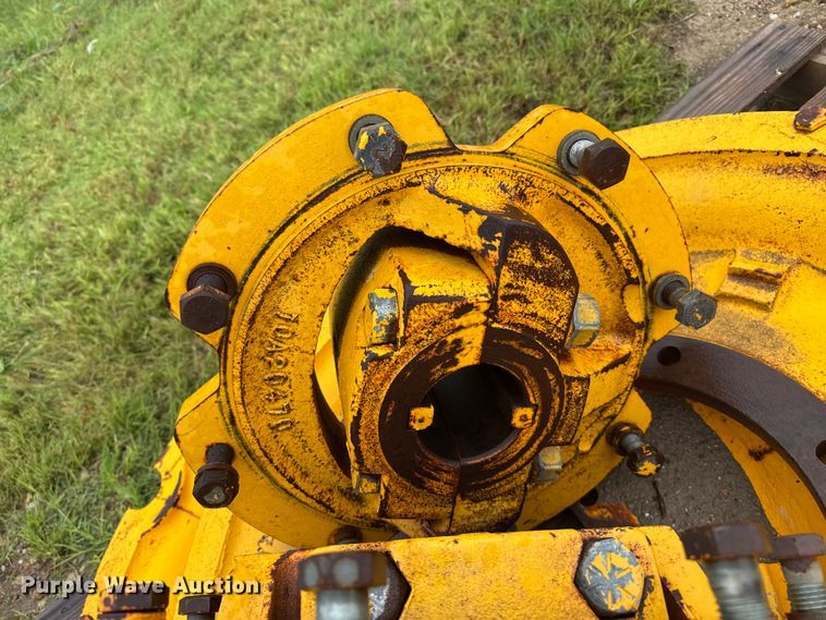 image for item FB6959 Minneapolis Moline hubs and inner wheels