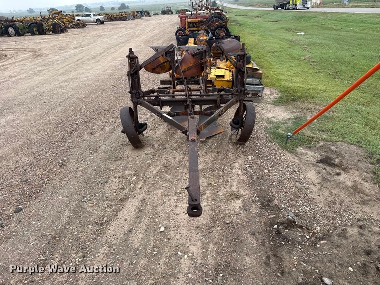 image for item FB6960 Plow