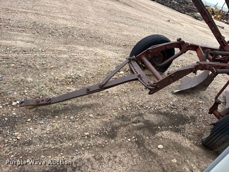 image for item FB6961 Moline plow