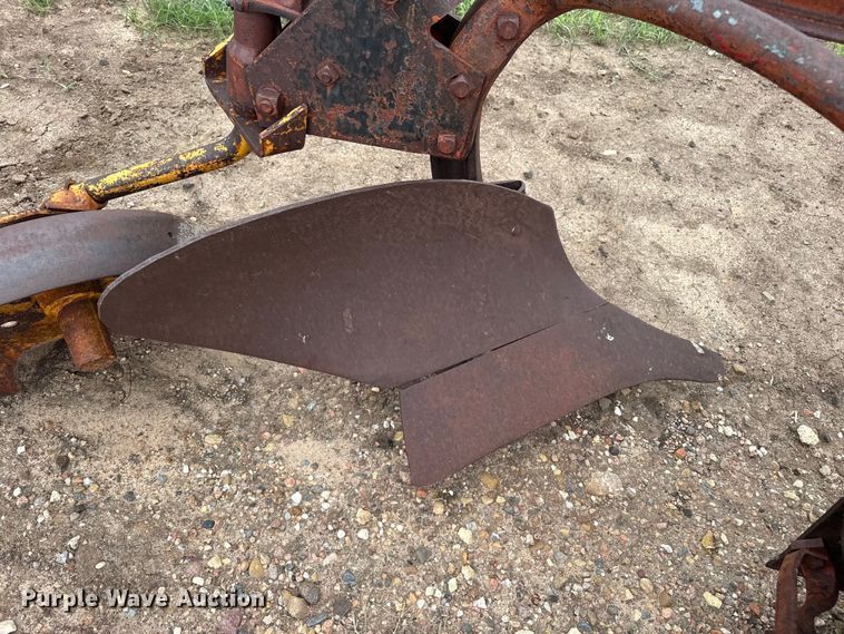image for item FB6961 Moline plow