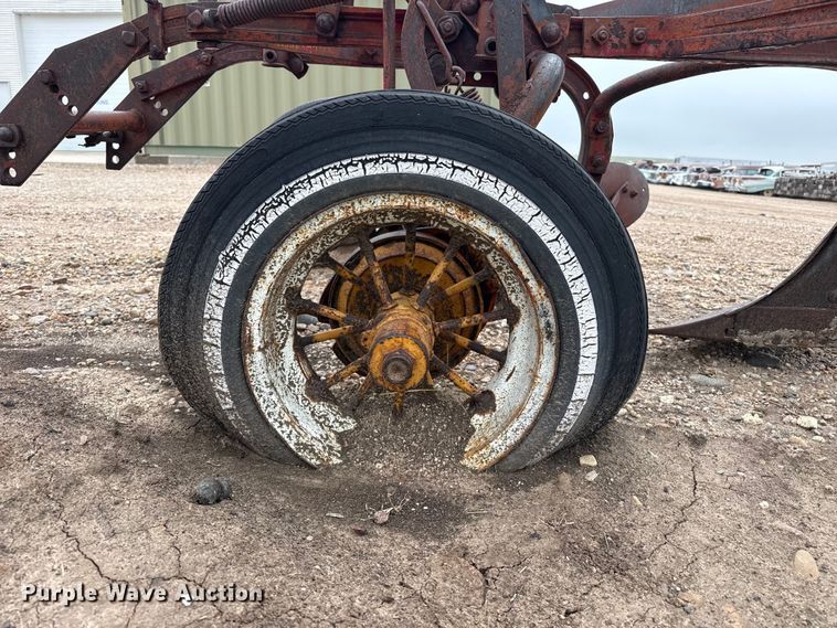 image for item FB6961 Moline plow