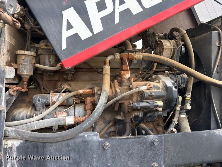 image for item FB6963 2004 Apache AS850 sprayer