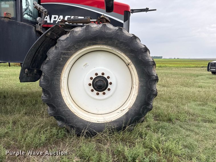image for item FB6963 2004 Apache AS850 sprayer