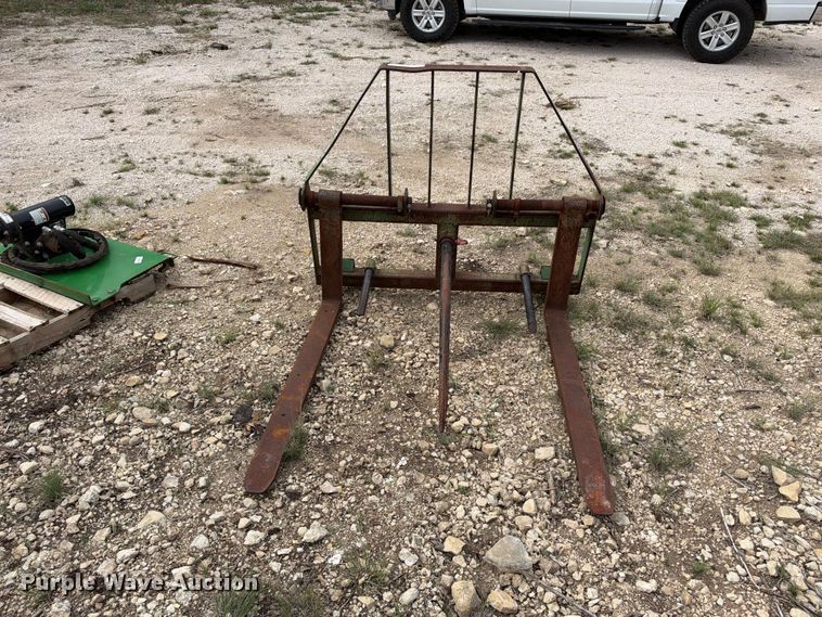 image for item FB8375 Tractor attachments