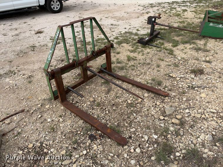 image for item FB8375 Tractor attachments