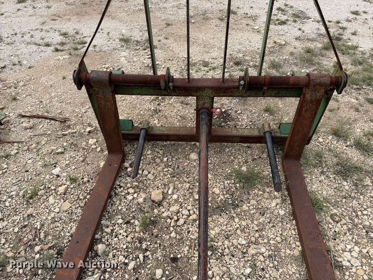 image for item FB8375 Tractor attachments