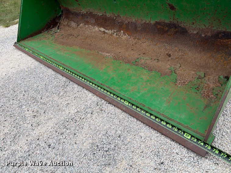 image for item FB8377 2012 John Deere 5055D tractor