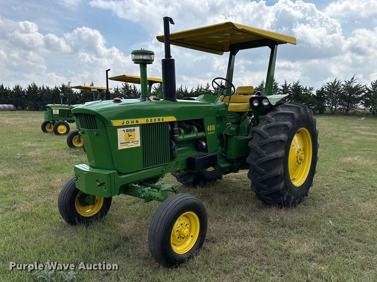 1962 John Deere 4010 tractor