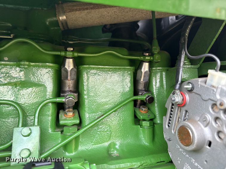 image for item FB8971 1962 John Deere 4010 tractor