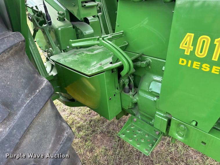 image for item FB8971 1962 John Deere 4010 tractor
