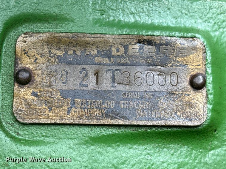 image for item FB8971 1962 John Deere 4010 tractor