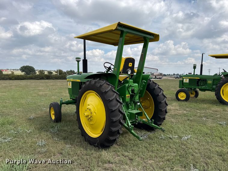 image for item FB8972 1962 John Deere 3010 tractor