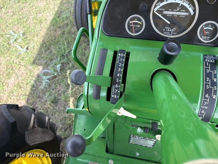 image for item FB8972 1962 John Deere 3010 tractor