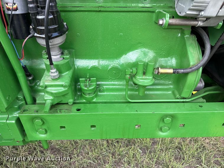image for item FB8972 1962 John Deere 3010 tractor