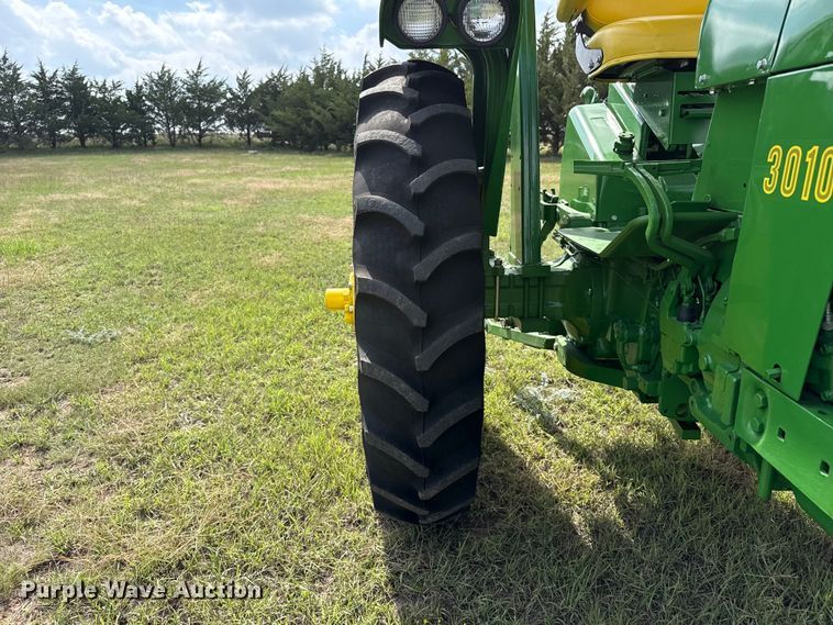 image for item FB8972 1962 John Deere 3010 tractor