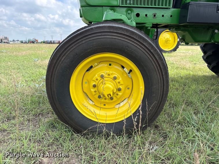 image for item FB8972 1962 John Deere 3010 tractor