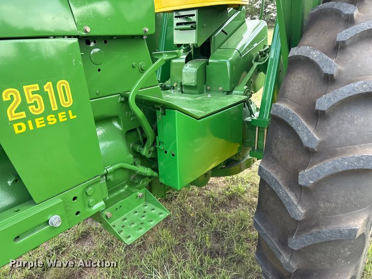 image for item FB8973 1967 John Deere 2510 tractor