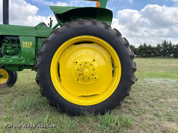 image for item FB8973 1967 John Deere 2510 tractor