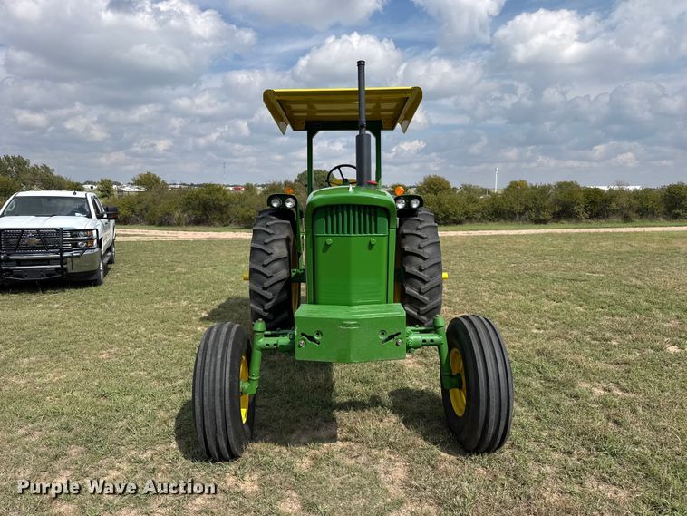 image for item FB8976 1969 John Deere 4020 tractor