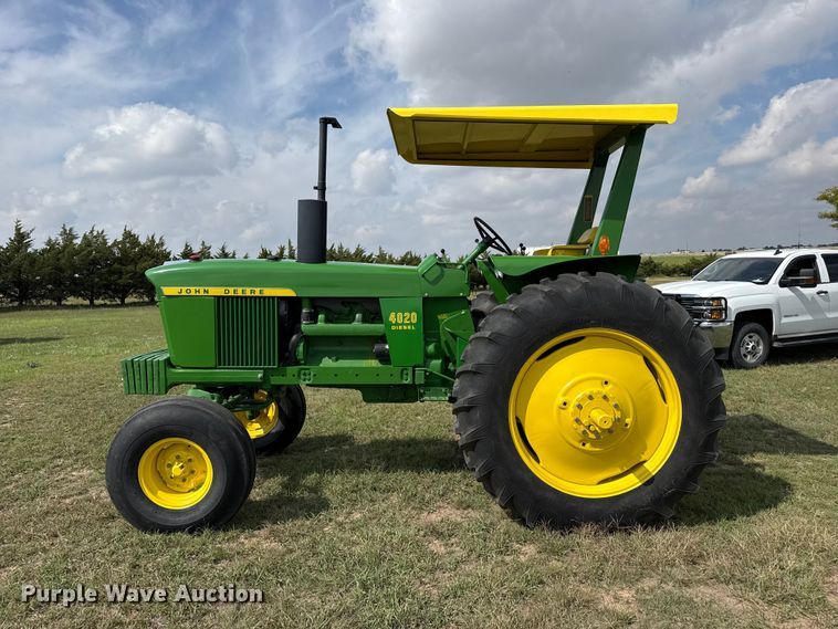image for item FB8976 1969 John Deere 4020 tractor