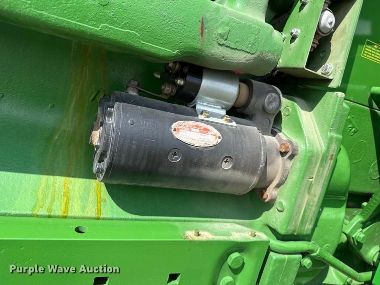 image for item FB8976 1969 John Deere 4020 tractor