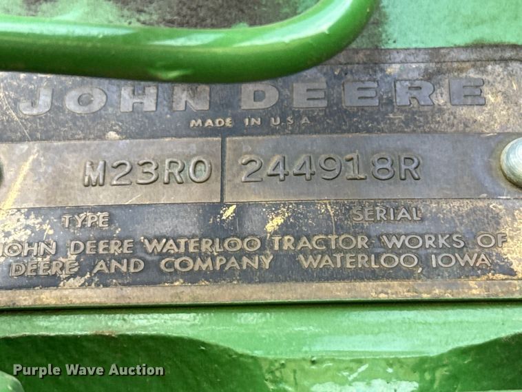 image for item FB8976 1969 John Deere 4020 tractor