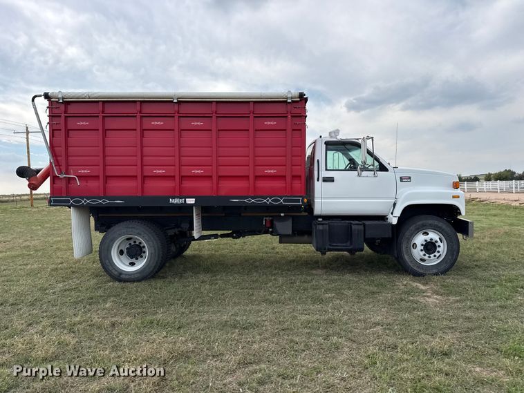 image for item FB8977 2000 GMC C8500 grain truck