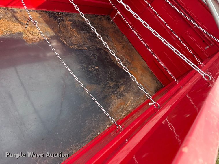 image for item FB8977 2000 GMC C8500 grain truck