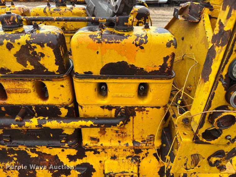 image for item FB8979 Minneapolis 1210-12A engine