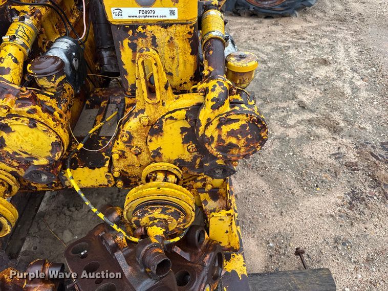 image for item FB8979 Minneapolis 1210-12A engine