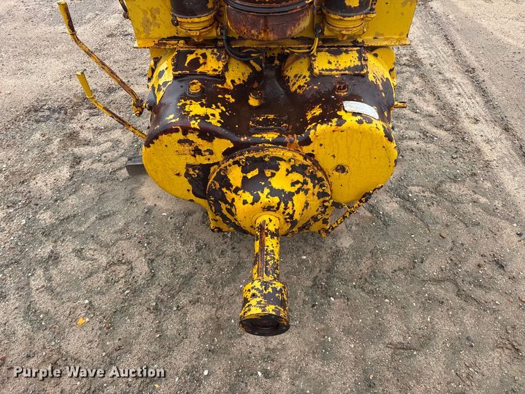image for item FB8979 Minneapolis 1210-12A engine