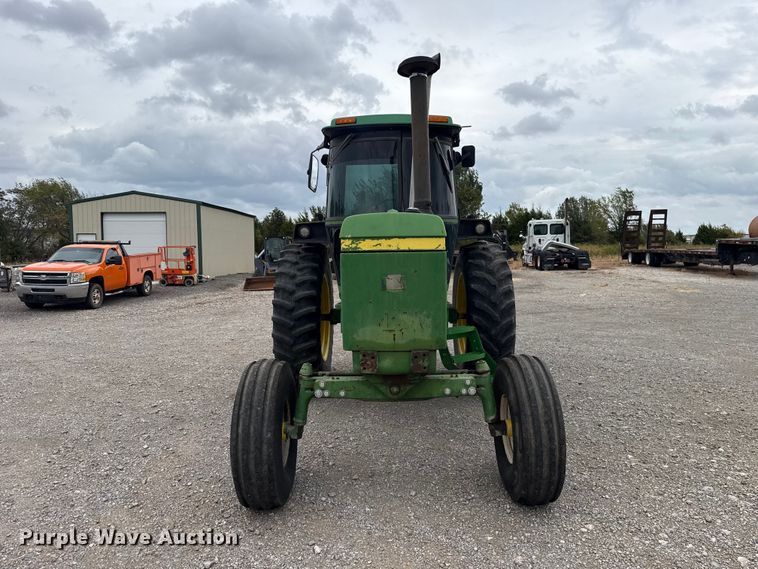 image for item FC4442 1974 John Deere 4430H tractor