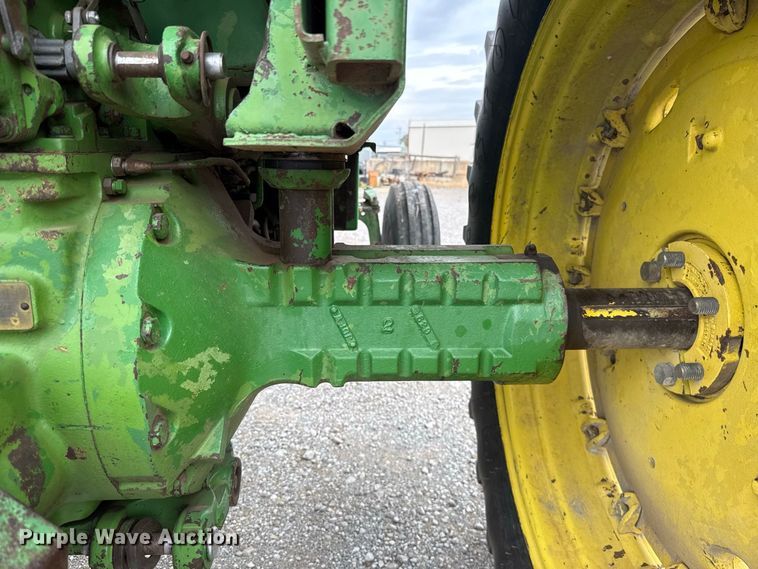 image for item FC4442 1974 John Deere 4430H tractor