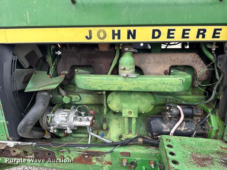 image for item FC4442 1974 John Deere 4430H tractor